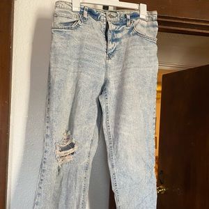 Light wash jeans